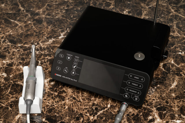 インプランター